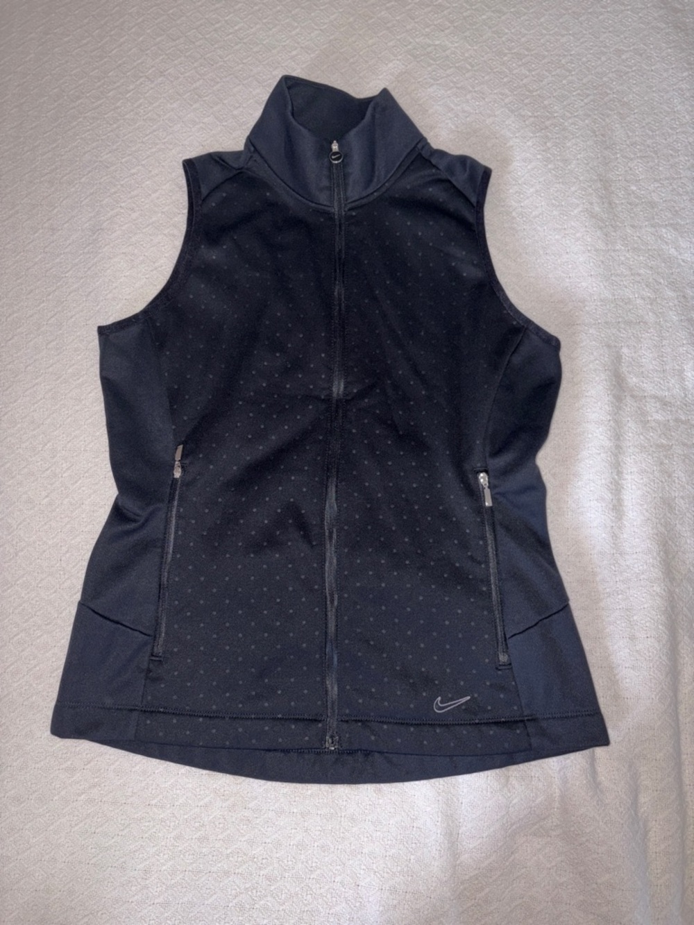 Nike Gray Zip-Up Vest with Dot Pattern